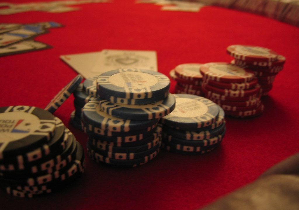 Understanding Online Casino Bonuses and Promotions