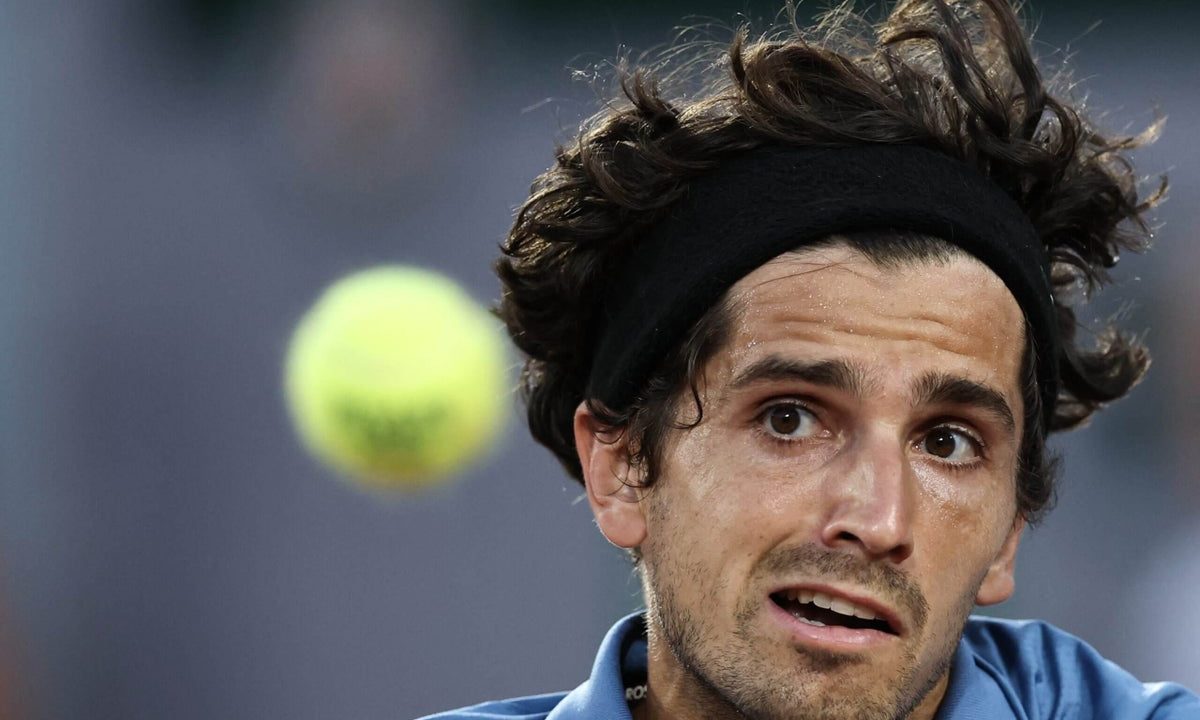 French Open Controversy: Pierre-Hugues Herbert’s Outburst Highlights Line Judge Debate on Clay