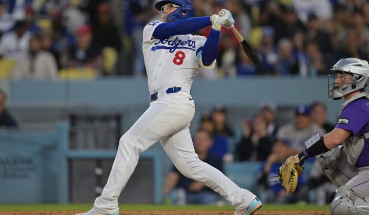 Kiké Hernández Injury: Dodgers Utility Man Suffers Oblique Strain in Return