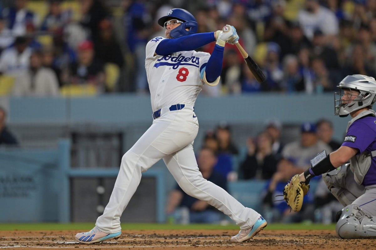 Kiké Hernández in Los Angeles Dodgers uniform