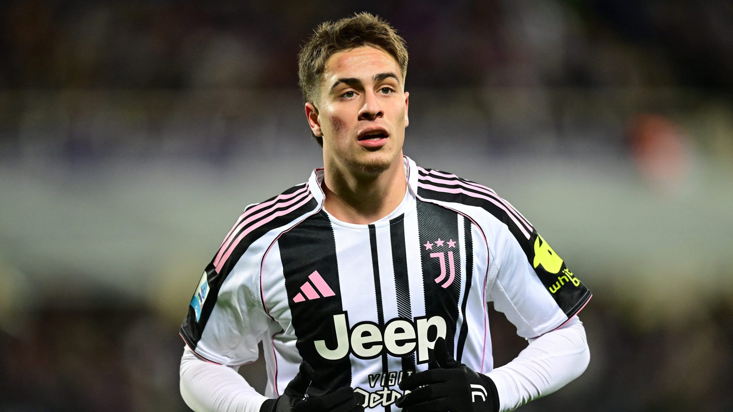 Juventus player Kenan Yildiz in action on the field.
