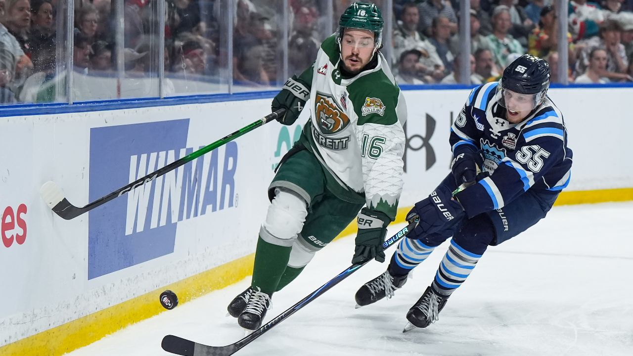 Silvertips Rally Past Sagueneens in Memorial Cup Opener