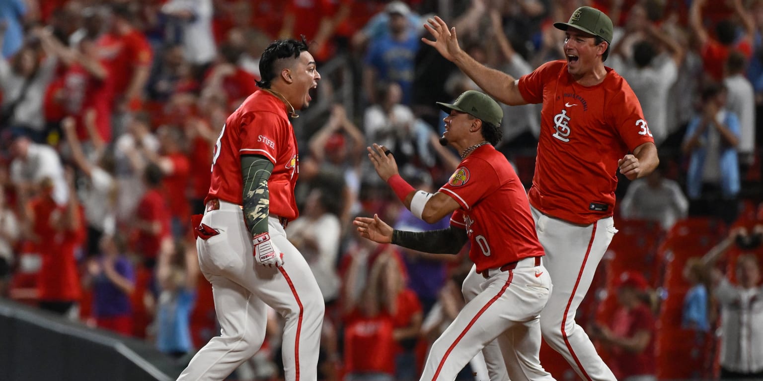 Yohel Pozo hitting a walk-off single for the St. Louis Cardinals against the Kansas City Royals