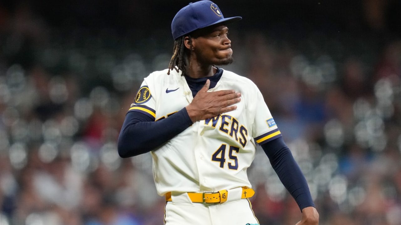 Abner Uribe Apologizes for In-Game Gesture, Cites Cardinals’ Dugout Behavior