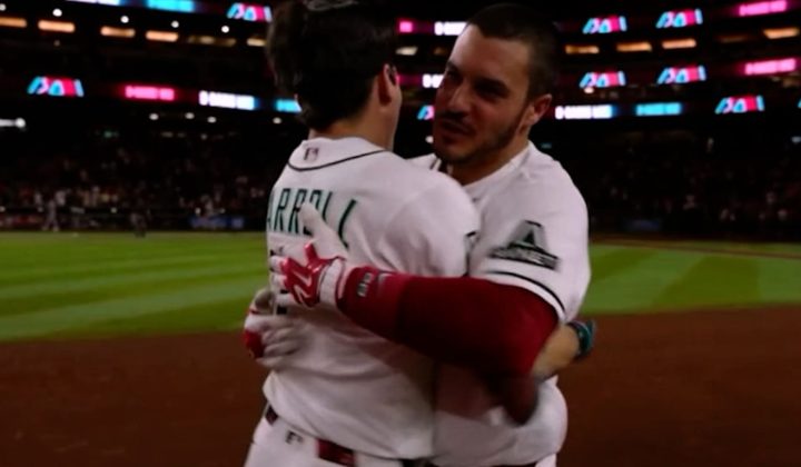 Carroll’s Walk-Off Single Secures Fifth Straight Win for Diamondbacks
