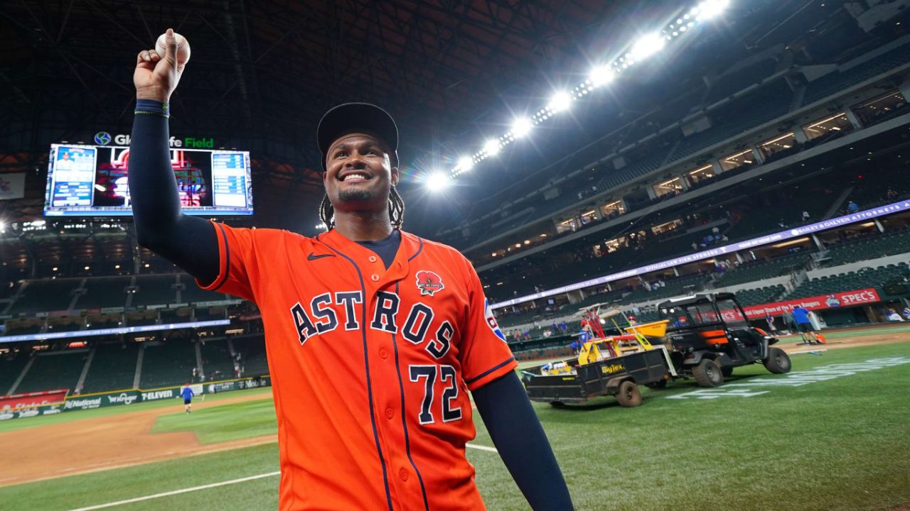 Alimber Santa Shines in Historic MLB Debut, Completes Astros’ No-Hitter