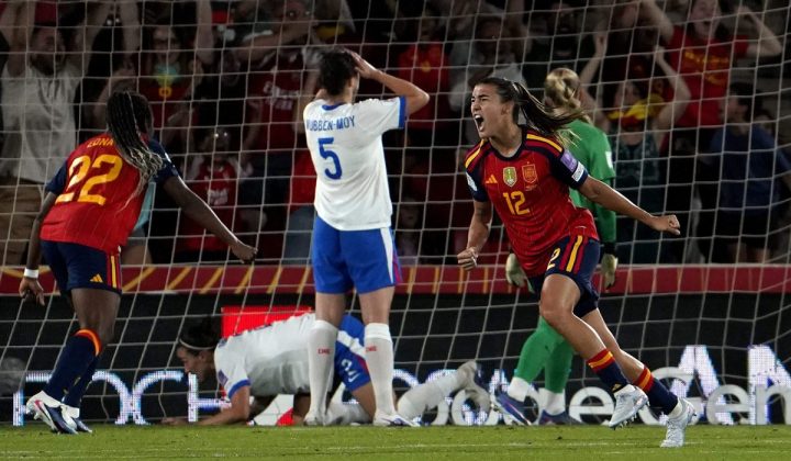 England Suffers Heavy Defeat to Spain, Raising World Cup Aspirations Concerns