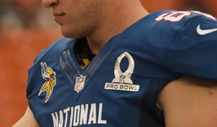 The Shifting Sands of the NFL MVP Race: Analyzing the Top Contenders