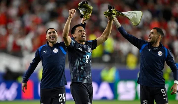 Paraguay Stuns Turkiye, Advances Despite Red Card