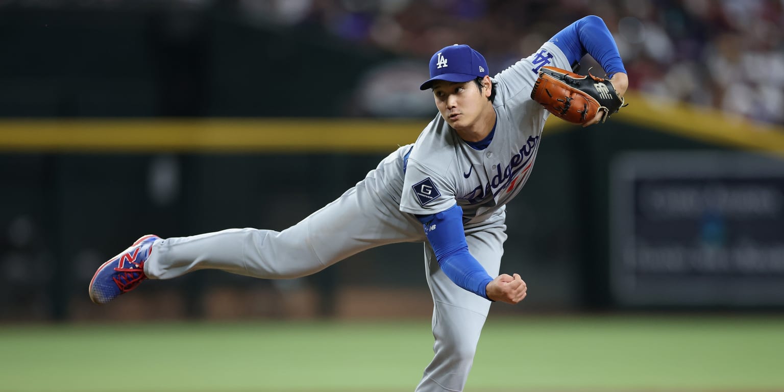 Shohei Ohtani pitching for the Los Angeles Dodgers