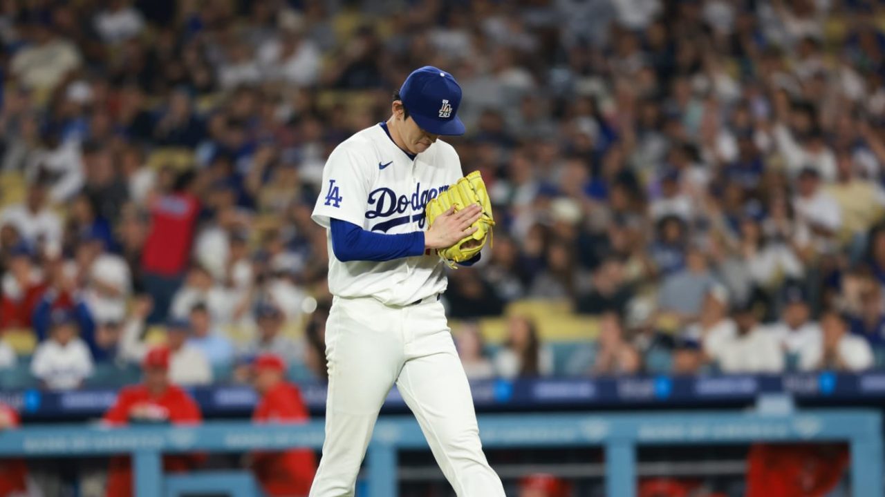 Sasaki Shines in Career-Best Start, Freeman Delivers Walk-Off Homer for Dodgers
