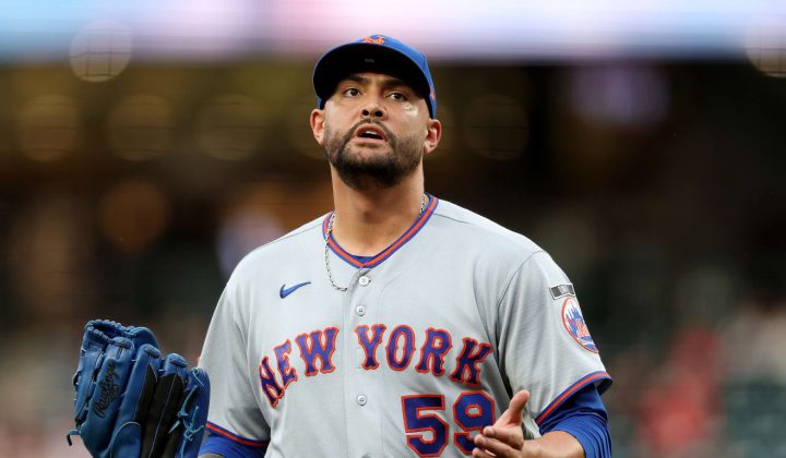 Mets Suffer 12th Extra-Inning Loss of 2026 Season to Mariners