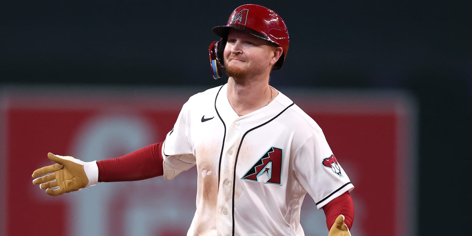Arizona Diamondbacks first baseman Pavin Smith rounds the bases after hitting a home run.