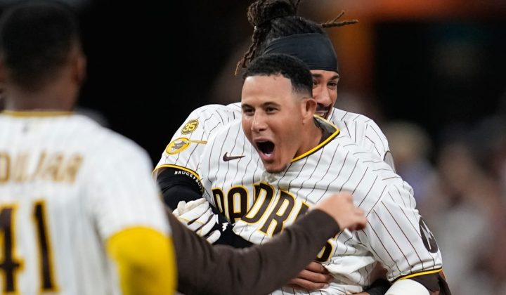 Machado’s Walk-Off Single Lifts Padres to Dramatic Extra-Innings Victory Over Braves