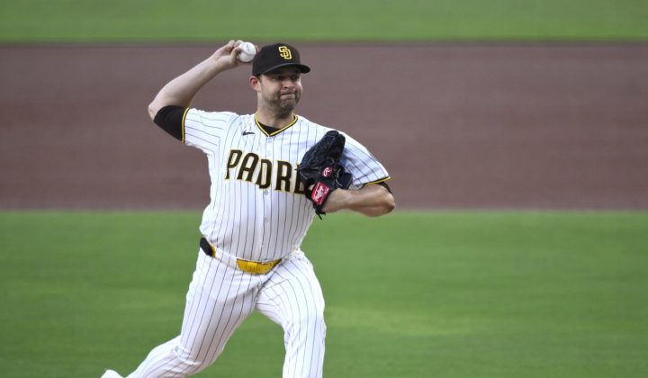Baseball Sees Unusually Close Games, Marked by Strong Pitching Performances