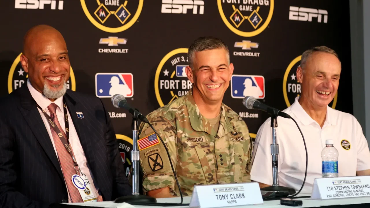 MLB Commissioner Rob Manfred Stumbles on Top Pick’s Name at 2026 Draft