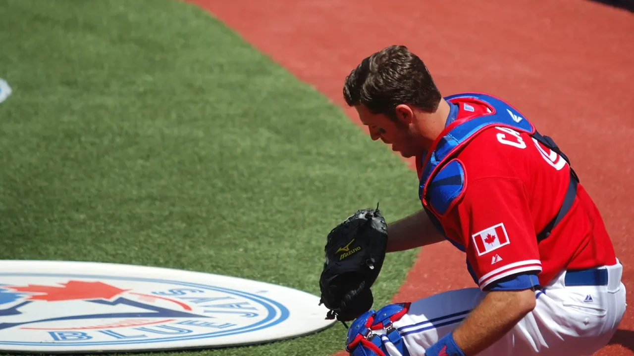 Former Blue Jays Reliever Austin Voth Heads to KBO After Difficult MLB Stint