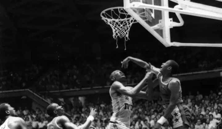 The NBA’s Mid-Season Scramble: Playoff Races Heating Up and Defining Moments