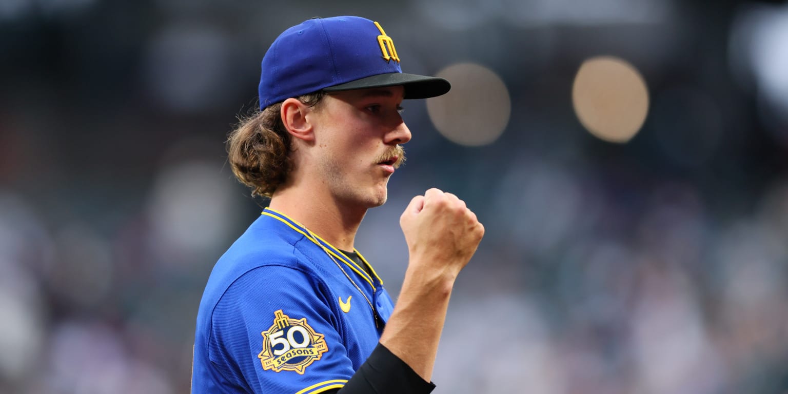 Bryce Miller of the Seattle Mariners pitching during a game.