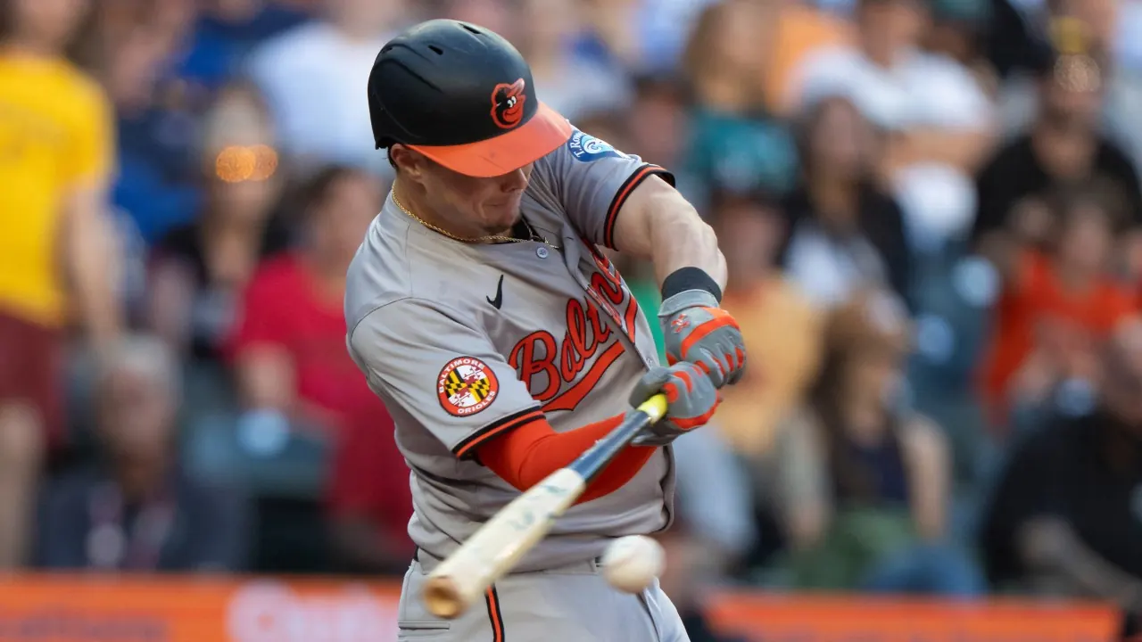 Orioles’ Mountcastle could miss rest of 2026 after torn oblique; Bautista nears return
