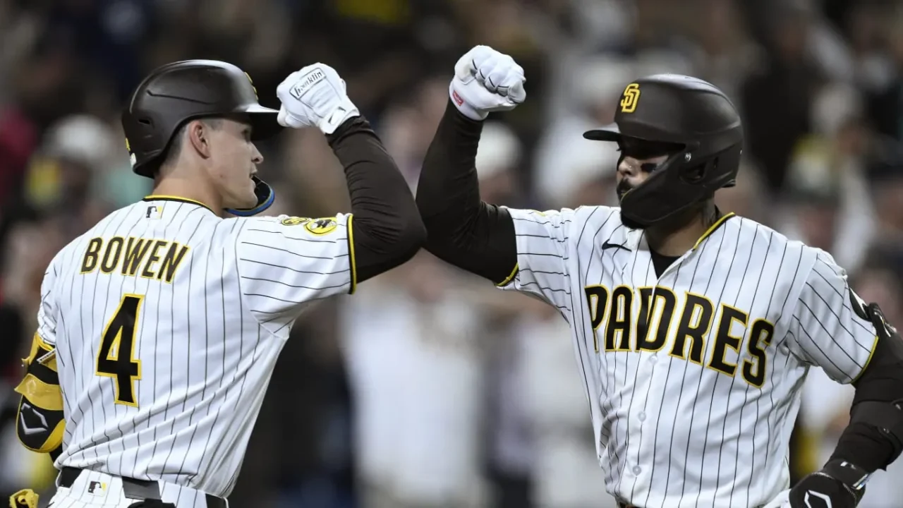 Padres Snap Losing Skid, Reach .500 with Dominant 10-4 Victory Over Diamondbacks
