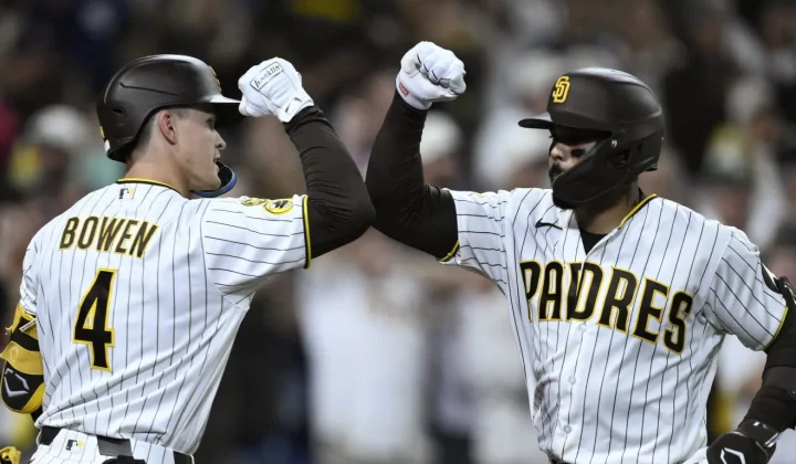 Padres Snap Losing Skid, Reach .500 with Dominant 10-4 Victory Over Diamondbacks