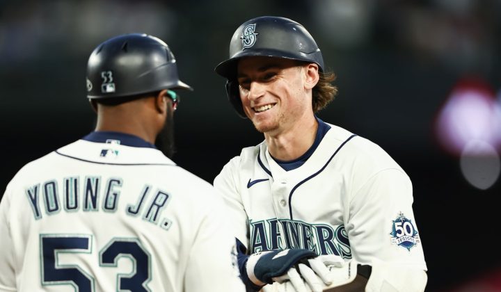 Mariners Showcase Singles Power in Dominant Victory Over Angels