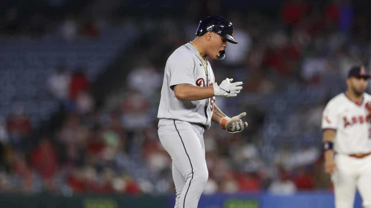 Tigers Stage Ninth-Inning Comeback to Stun Angels 2-1