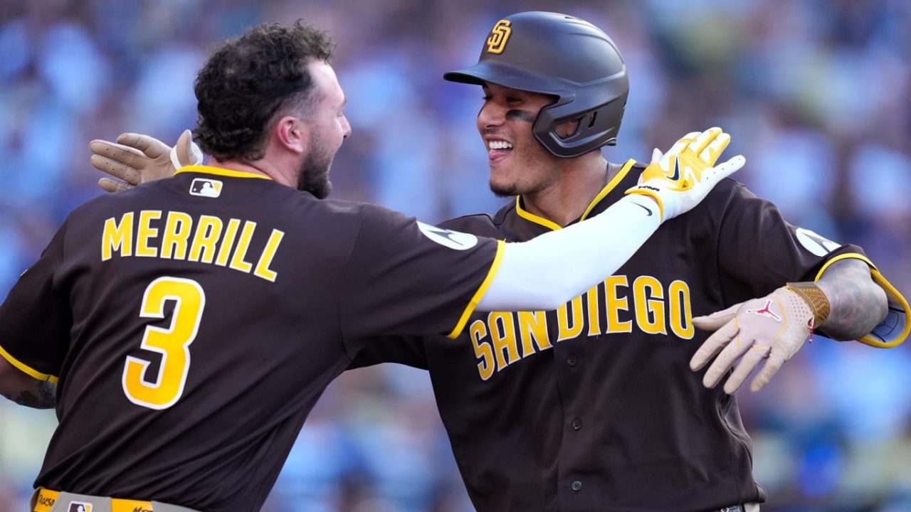 Machado’s Homer Snaps Padres’ 8-Game Losing Streak