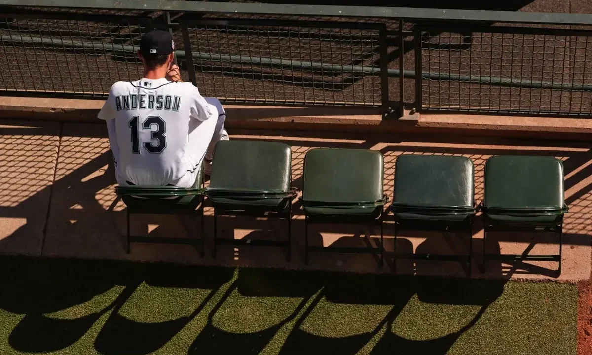 Kade Anderson Shines in MLB Debut as Mariners Rally Past Cubs on Randy Arozarena’s Walk-Off Homer