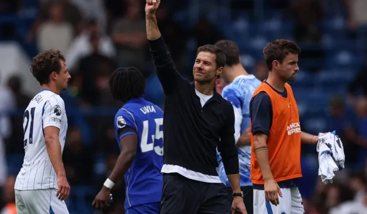 Xabi Alonso’s Chelsea off to thrilling start, but defensive concerns loom ahead of Arsenal test