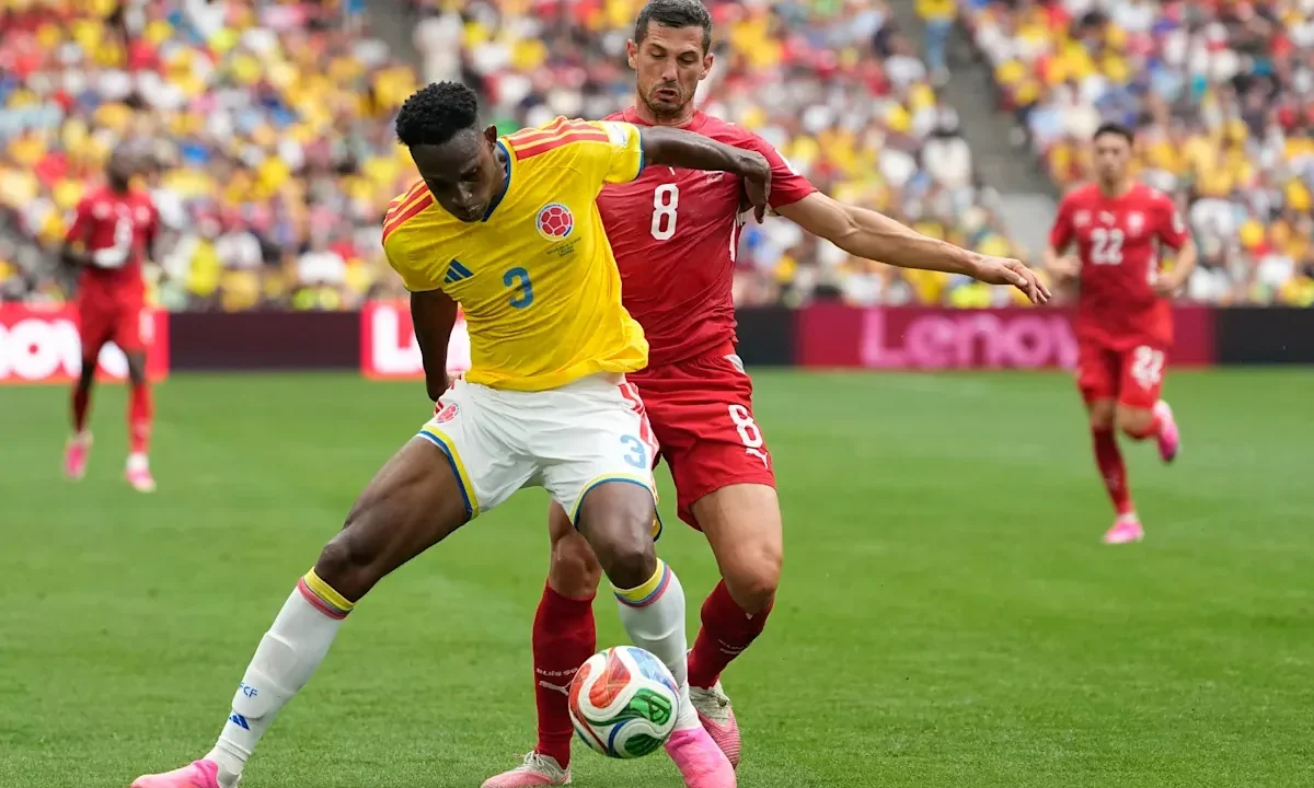 Colombia Defender Jhon Lucumí Signs for Juventus After World Cup Breakout