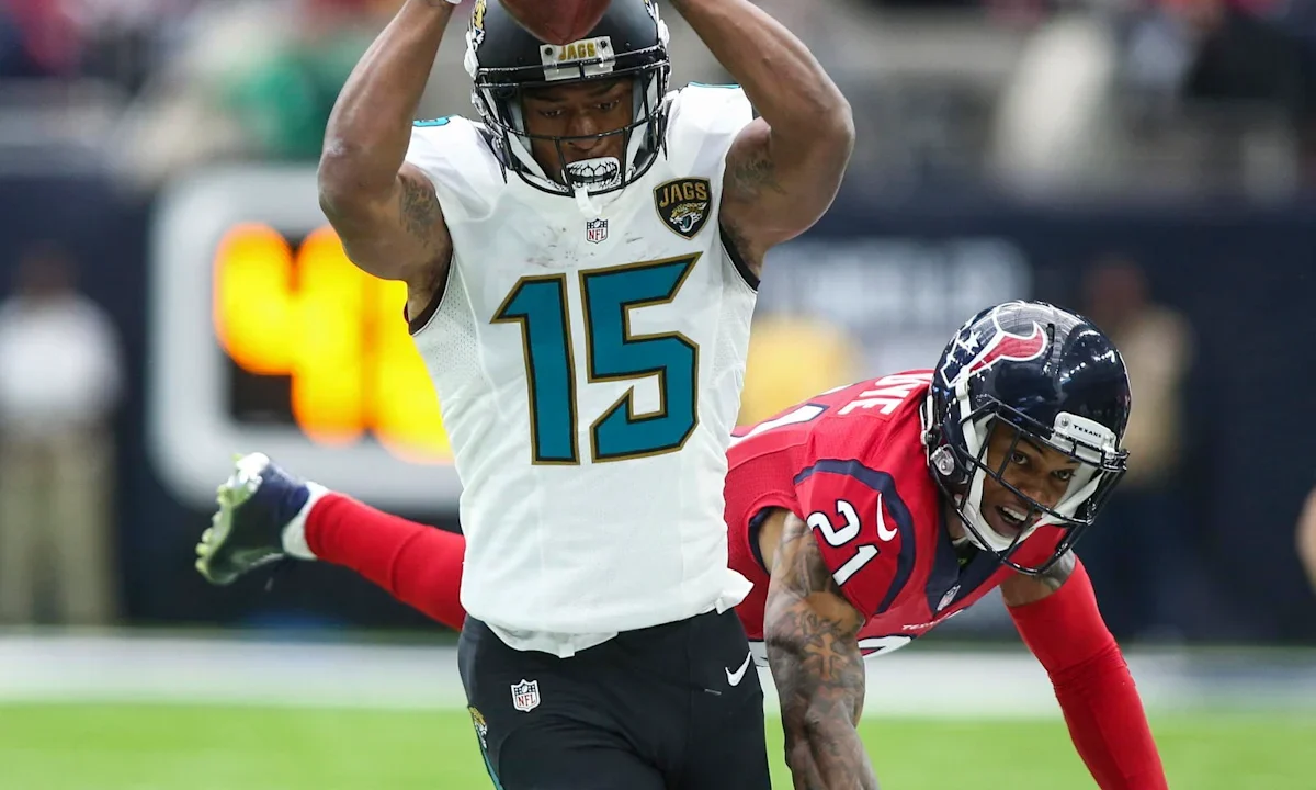 Former Jaguars Pro Bowl WR Allen Robinson II Announces Retirement at 33