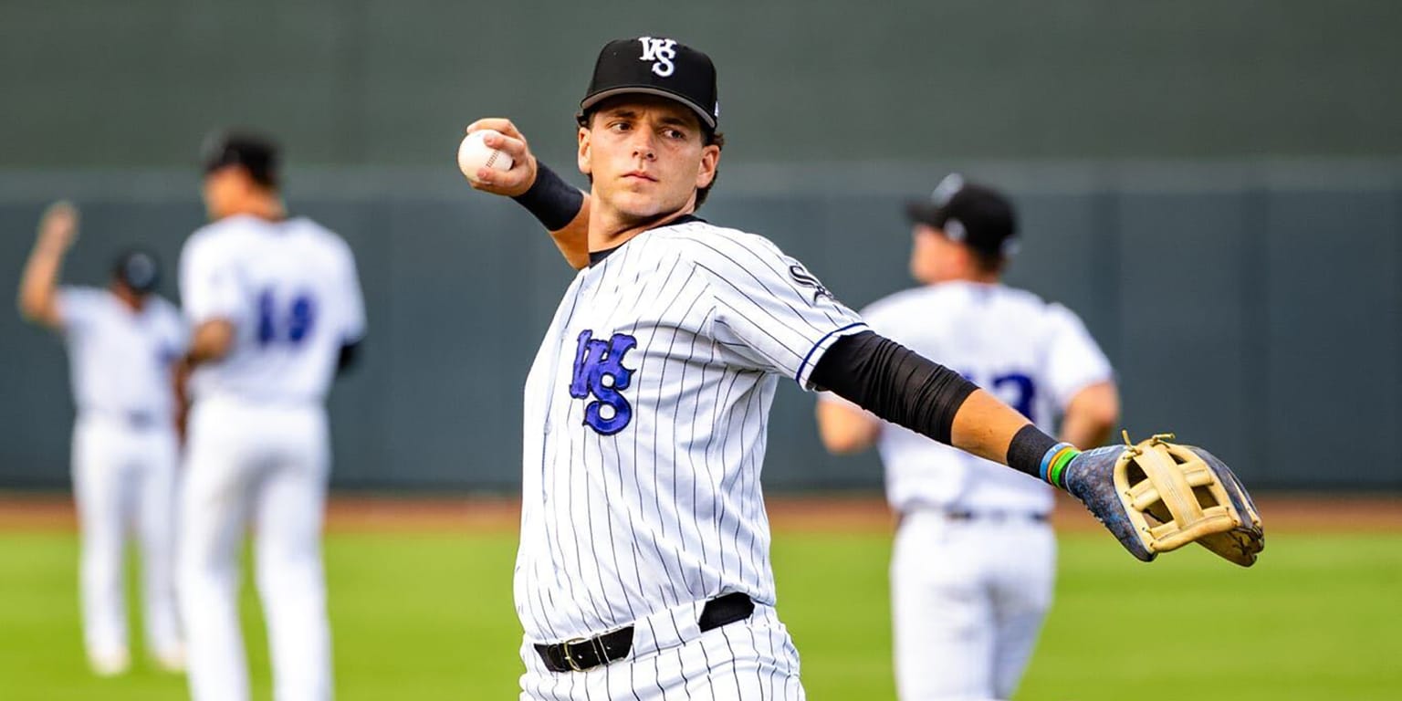 Roch Cholowsky at shortstop during his Winston-Salem Dash professional debut