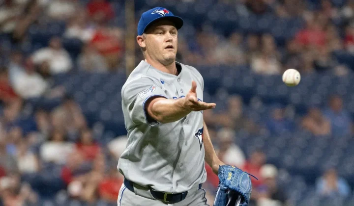 Blue Jays Shake Up AL Wild-Card Race After Rout of Guardians