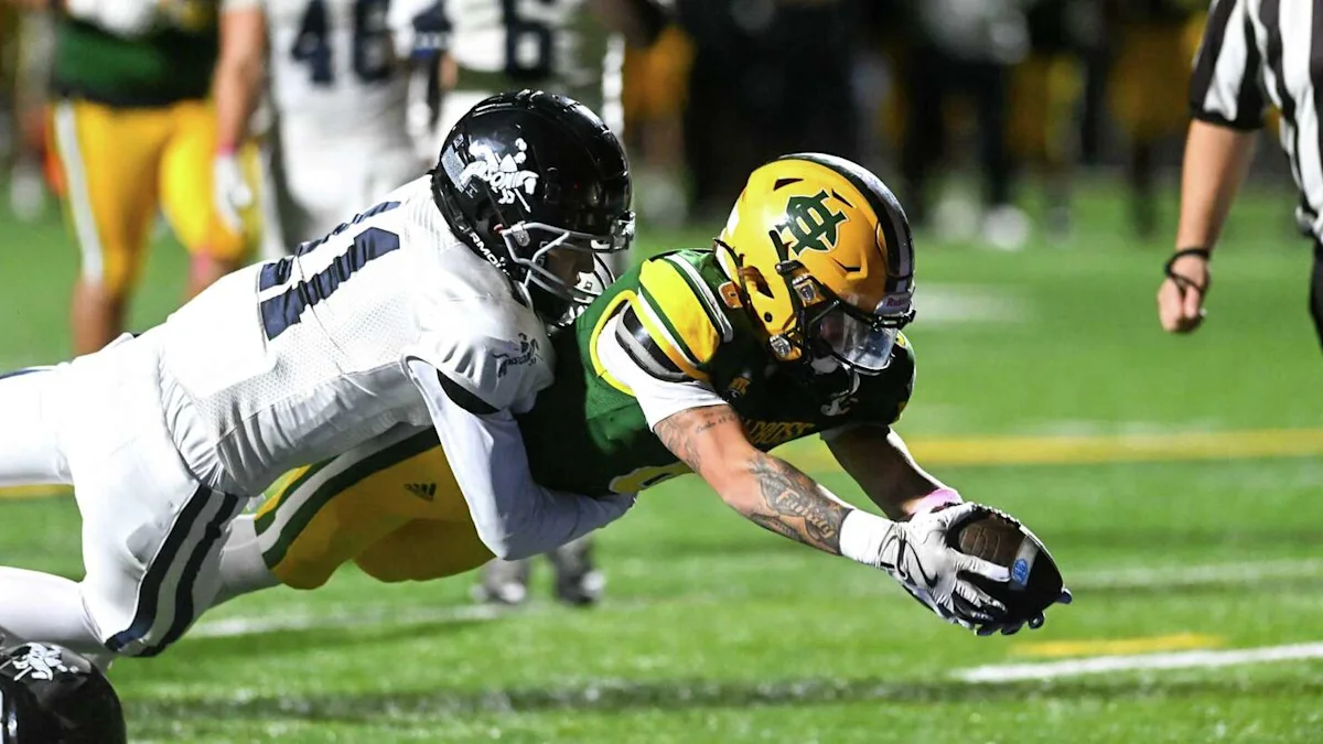 Holy Cross football ends 16-year drought against Ansonia behind Nate Craft’s four touchdowns