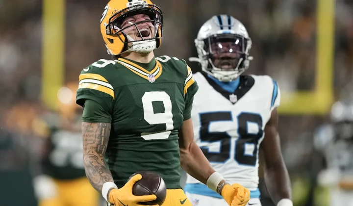Packers’ Christian Watson Details Hospital Trip and Return After Rib Scare Against Panthers